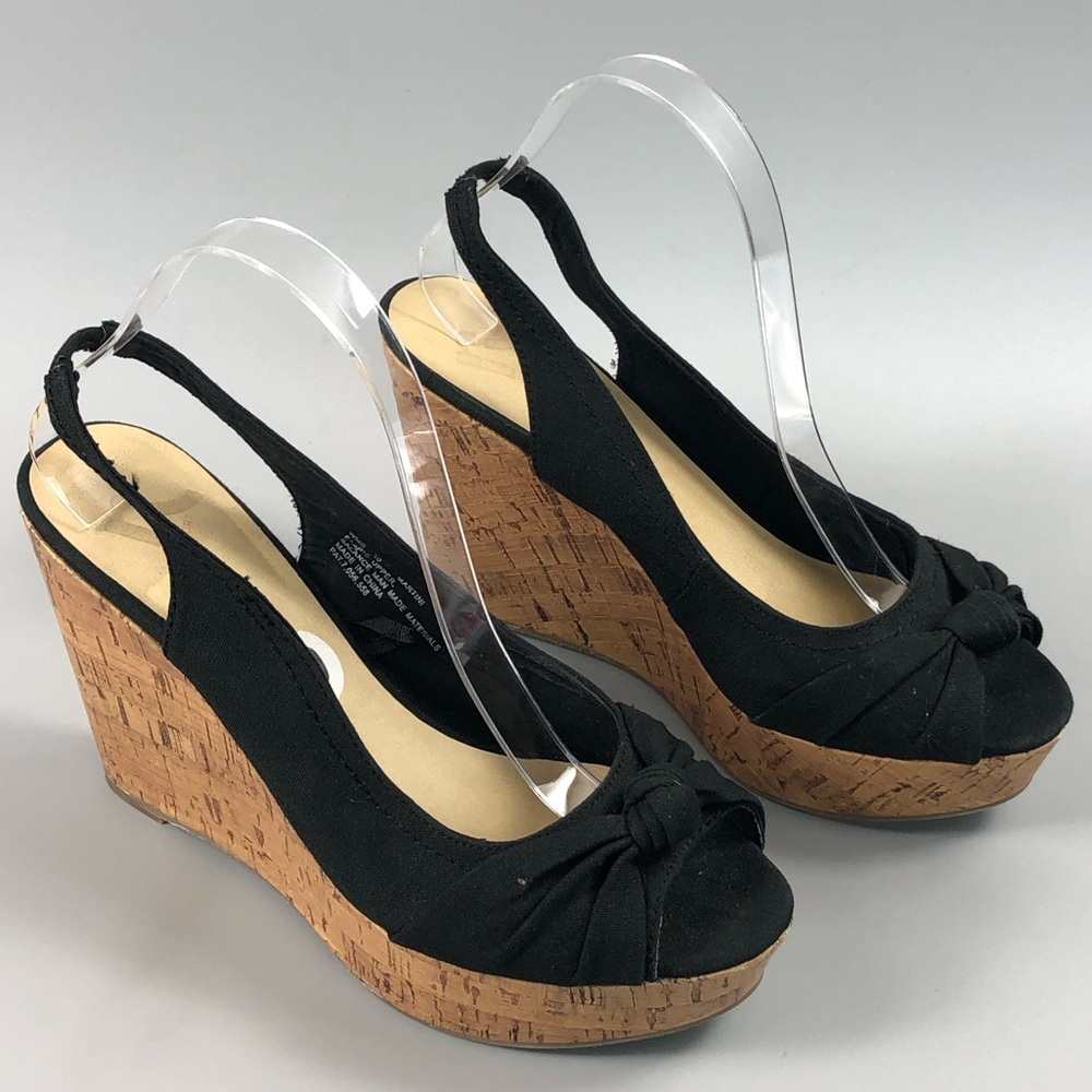 Report Martini Women’s Canvas Cork Wedge Size 10